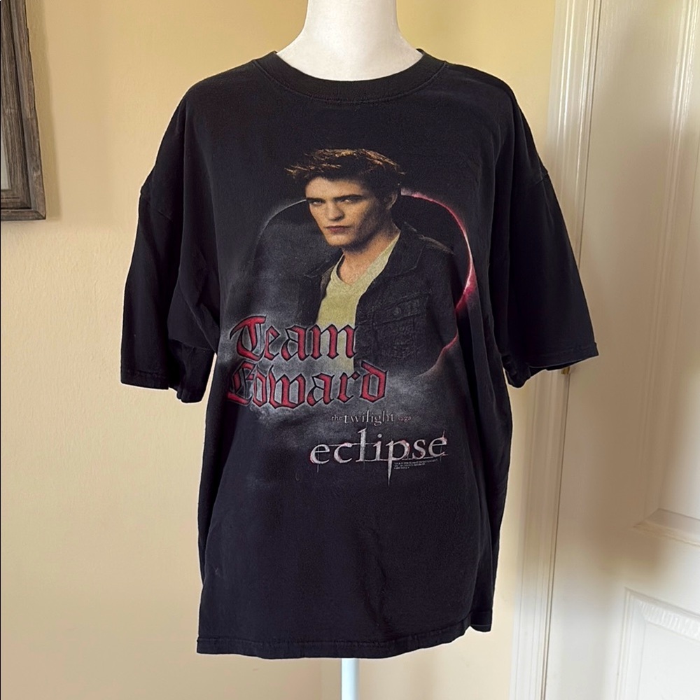 Vintage 2010 Team Edward Twilight Eclipse Movie Promo Shirt Size XL RARE